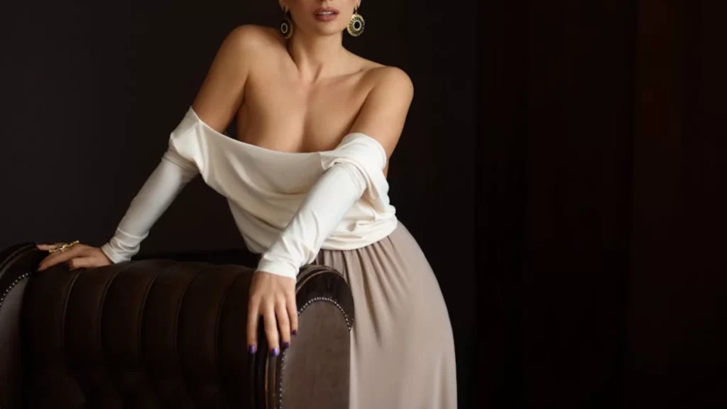 Delhi call girl