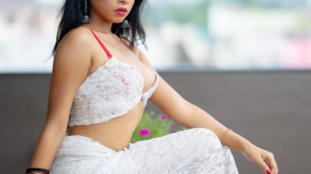 Escorts in Delhi