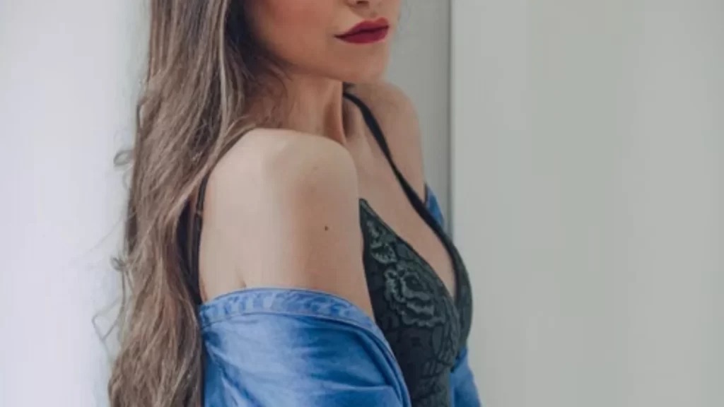 Delhi escort